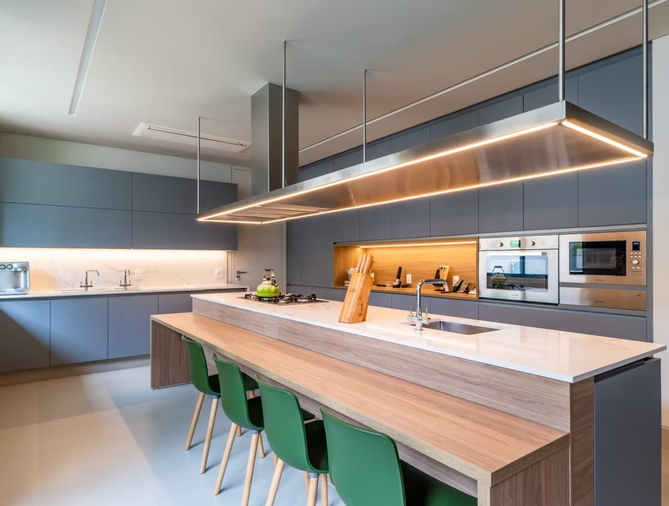 da8356_6579113774c842719c63299e3ab90816~mv2