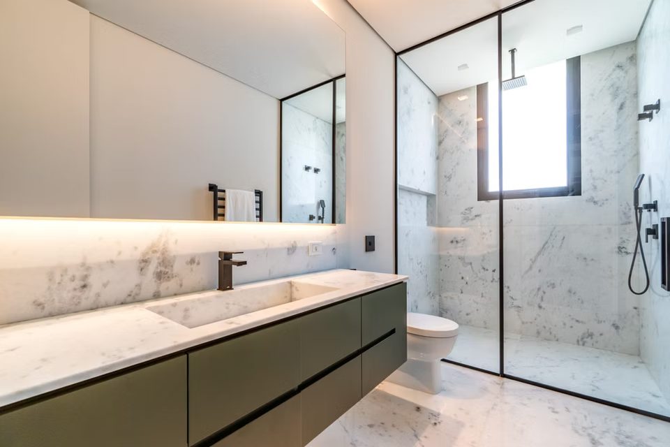 da8356_c10f637b411b4b679984264d584ac835~mv2